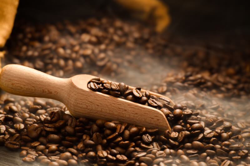 coffee-cup-coffee-beans-2021-08-27-09-58-49-utc (1) (1)
